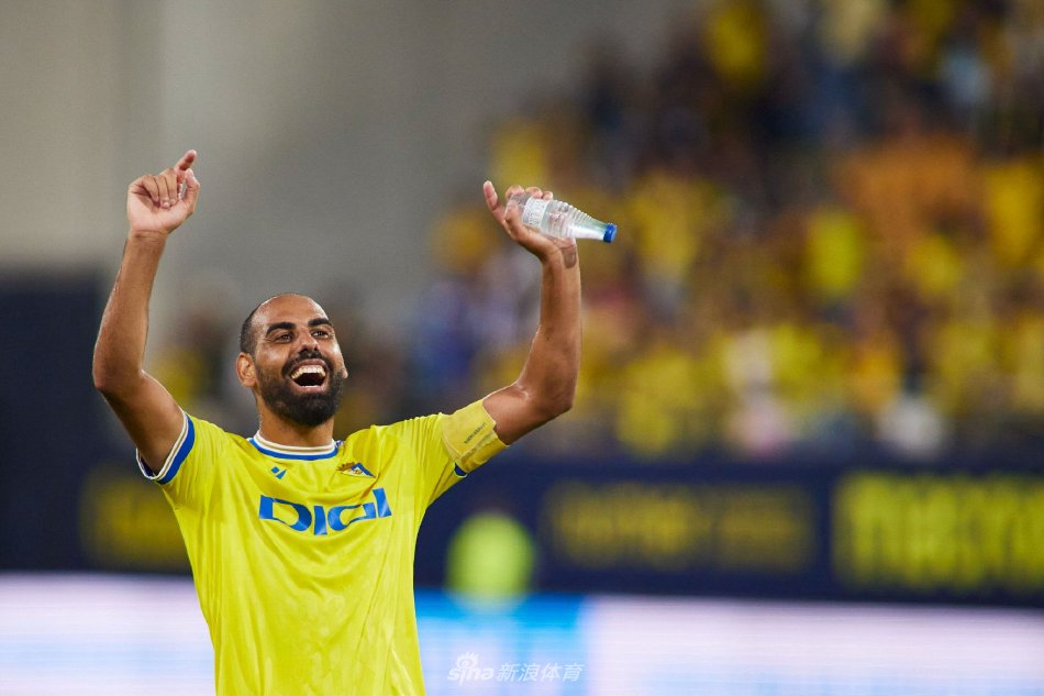 熟悉的队徽 熟悉的队徽