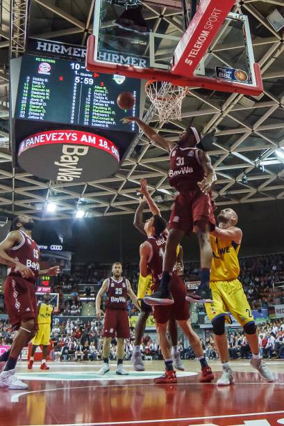 在竞争激烈 在竞争激烈